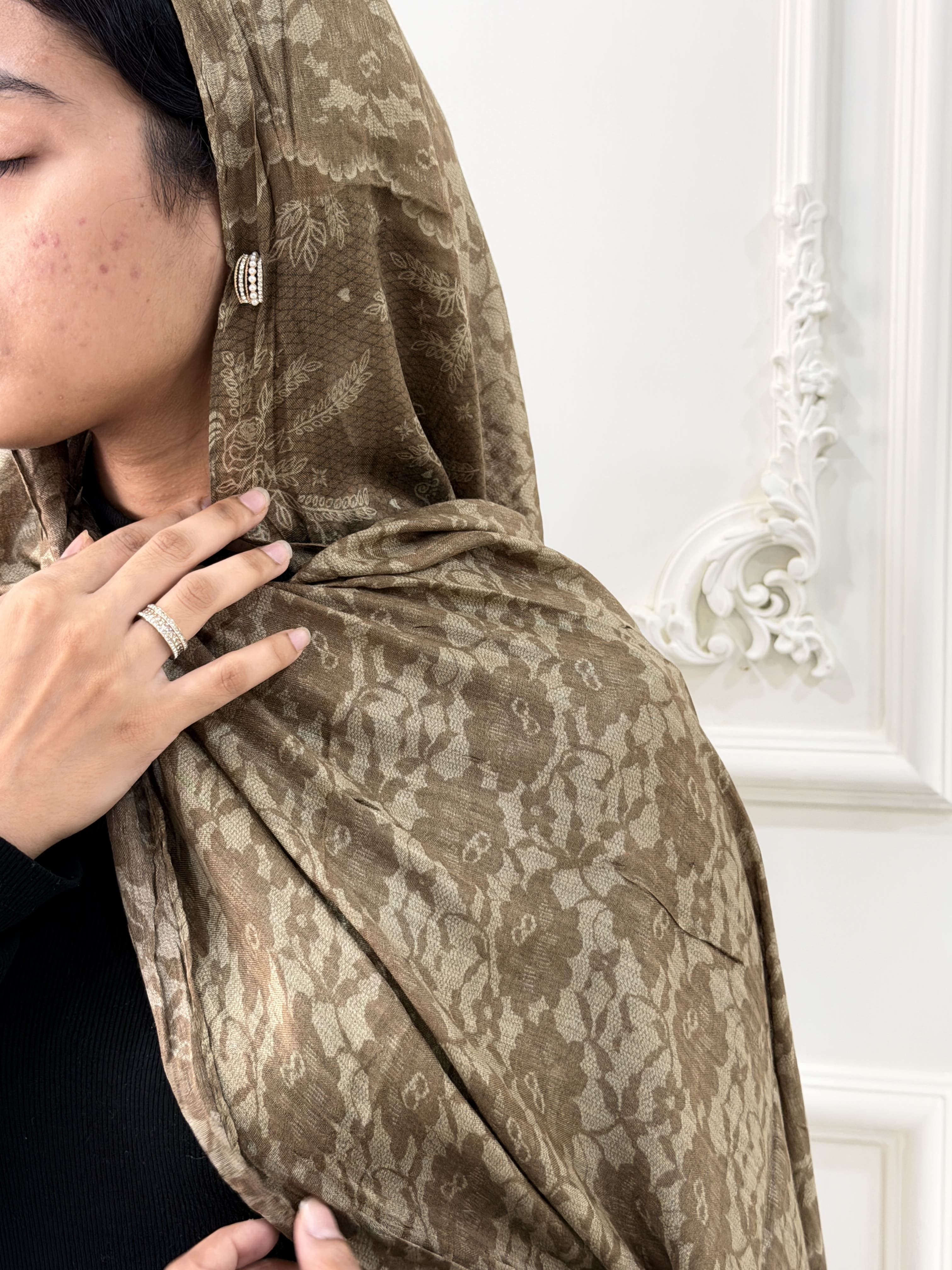 Sage Lace Hijab preview 2
